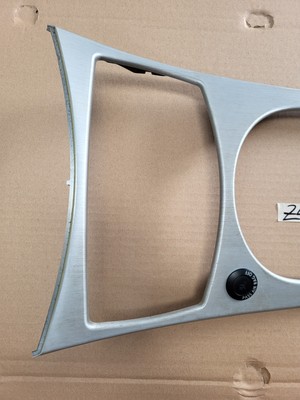 BMW Z4 E85 E86 Mittelkonsole Alu Verkleidung Aluminium Blende Kratzer  6961779