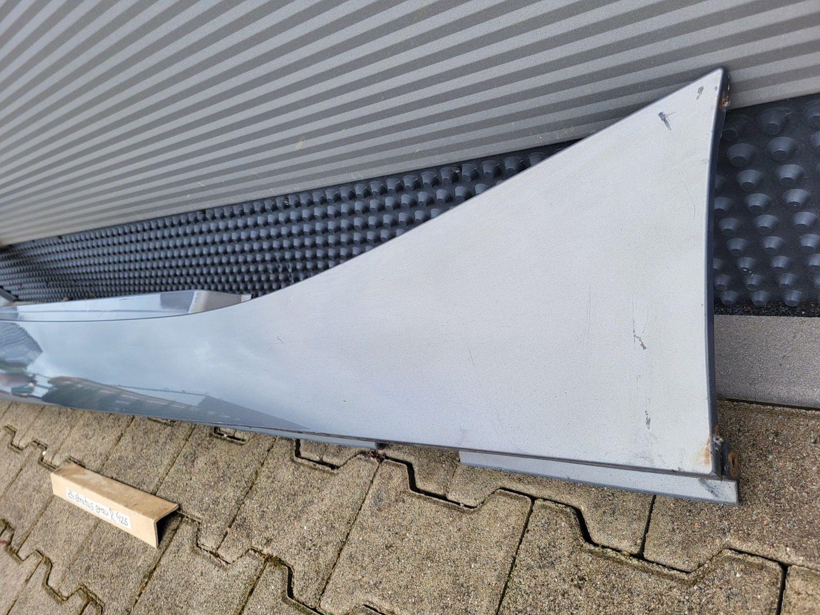 BMW Z4 E85 E86 Seiten Schweller Verkleidung stratus Grau metallic ABHOLUNG 