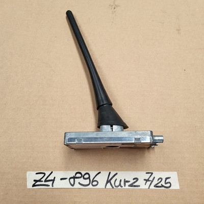 BMW Z4 E85 Antennenfuss Antennen Verstärker Telefon Stab Antenne kurz  6913896