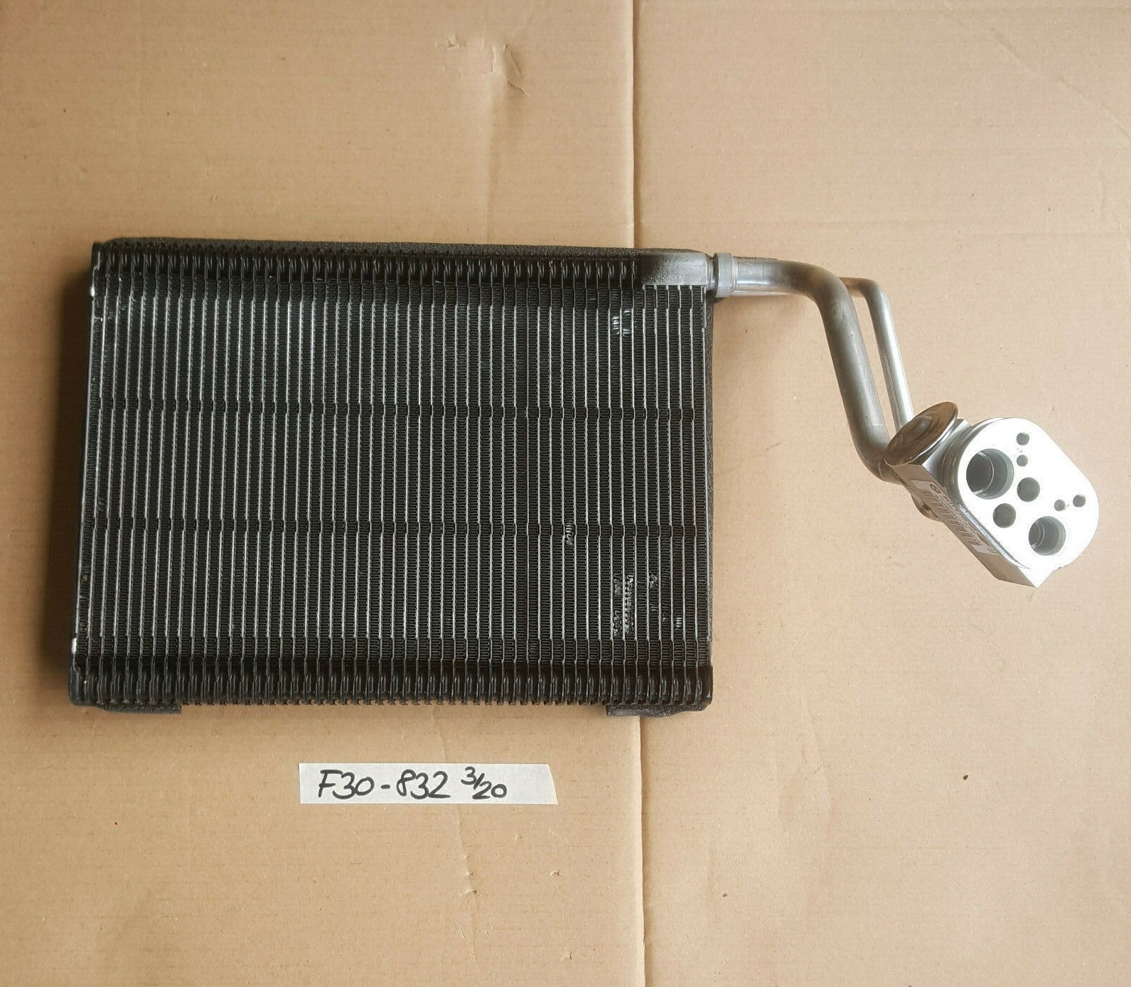 BMW F20 F21 F22 F23 F30 F31 F34 F35 Klima Verdampfer + Expansionsventil 9289832