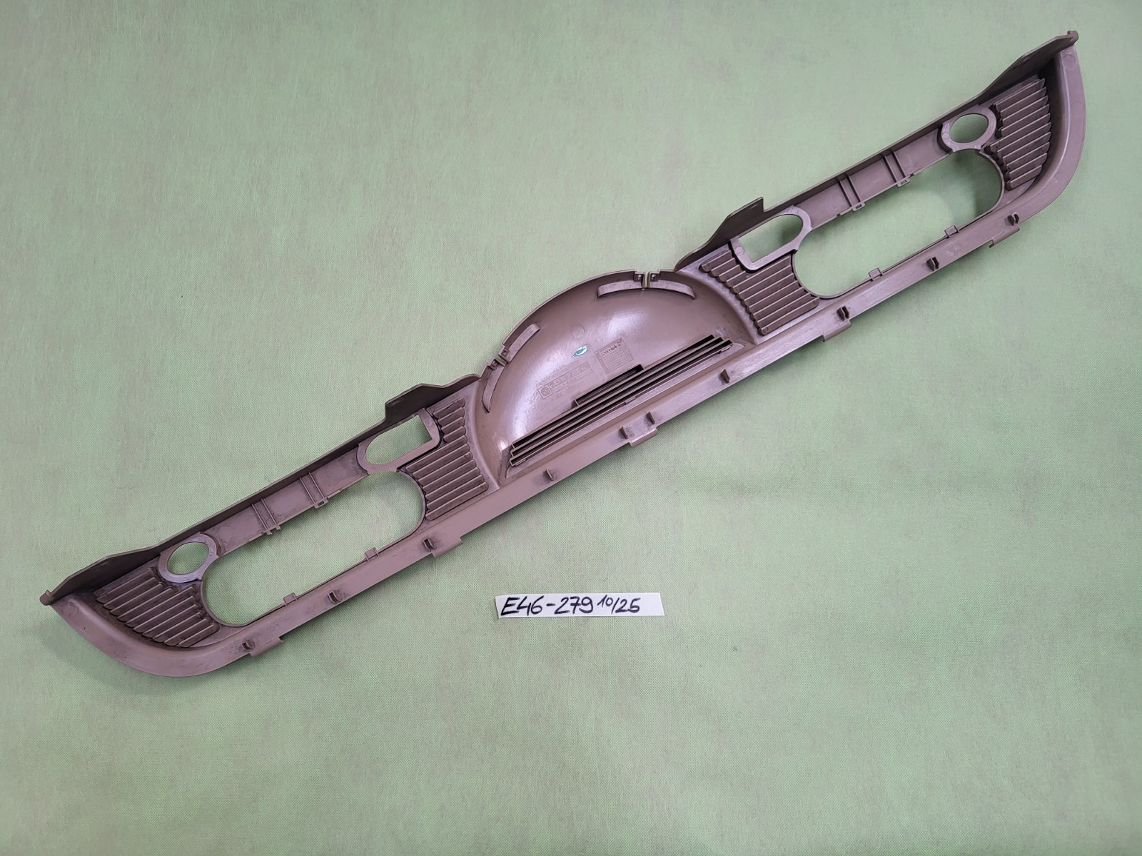 BMW E46 Cabrio Blende Abdeckung Verkleidung Hutablage HINTEN Beige 8204279