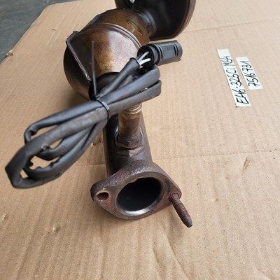 BMW E46 Auspuff Krümmer 7516731 Katalysator 325 i M54 mit 192 PS 7518674 Kurz