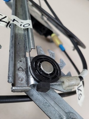 BMW E46 Cabrio Coupe Fensterheber Mechanismus Motor + Gestänge LINKS = Fahrer 