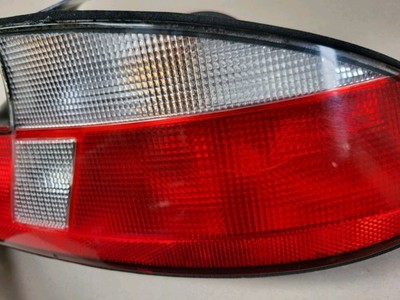 BMW Z3 Roadster Rückleuchte Rücklicht Bremslicht 8384512 RECHT rot weiss Kratzer