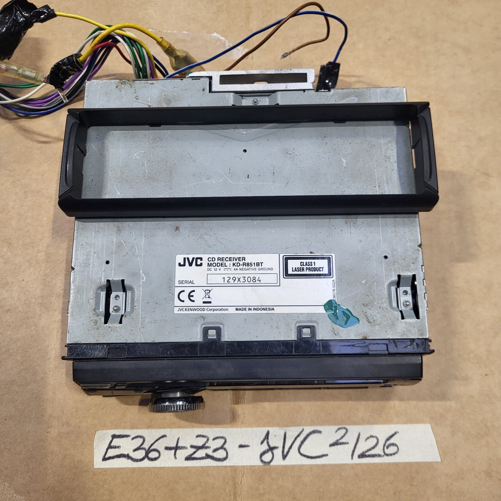 BMW E34 E36 E46 E39 Z3 Z4 CD Radio JVC Auto Tuner Bluetooth + Adapter Stecker