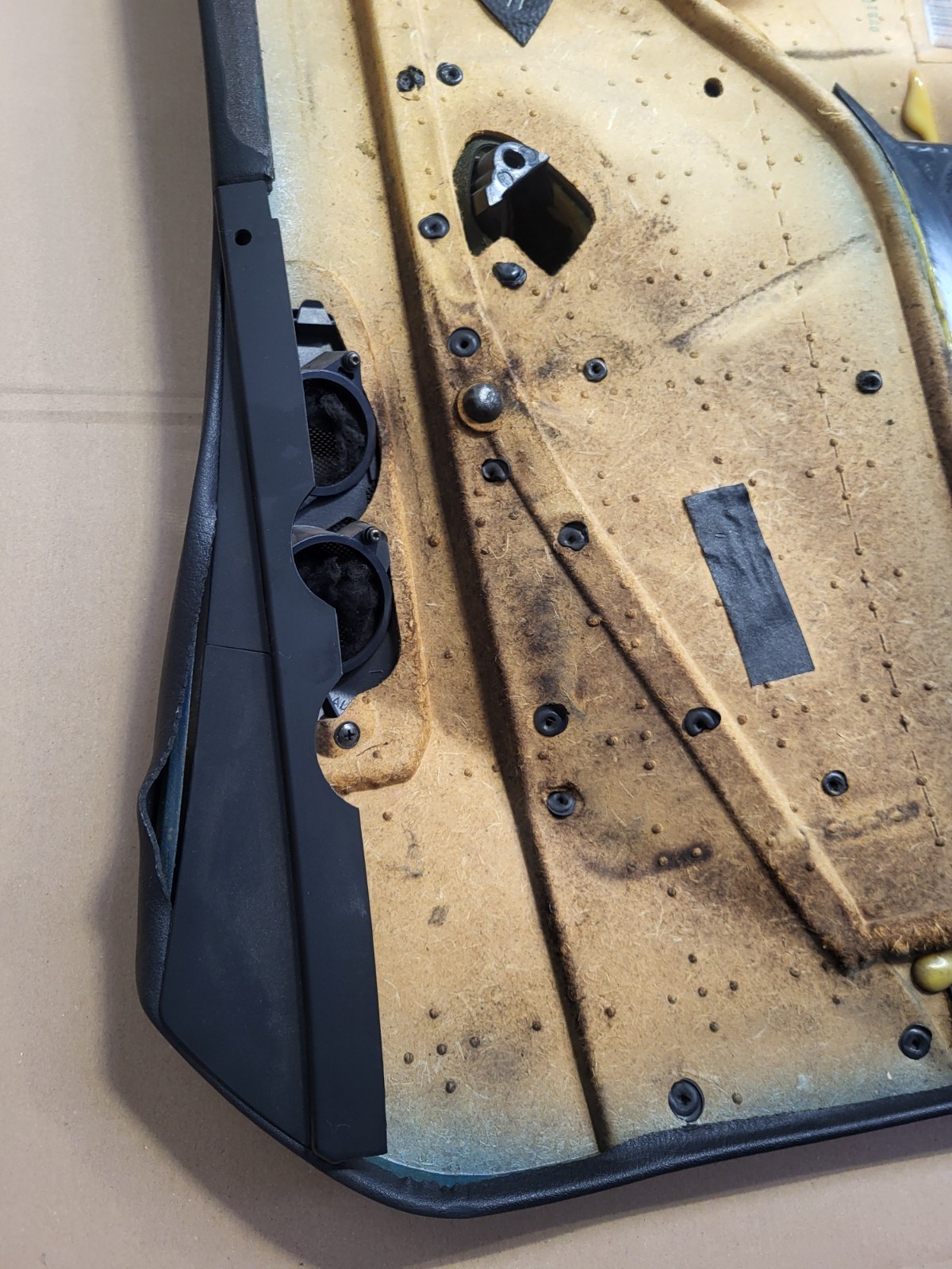 BMW Z3 Tür Verkleidung Leder Schwarz RECHTS LINKS Türgriff  Airbag-Klappe Chrom