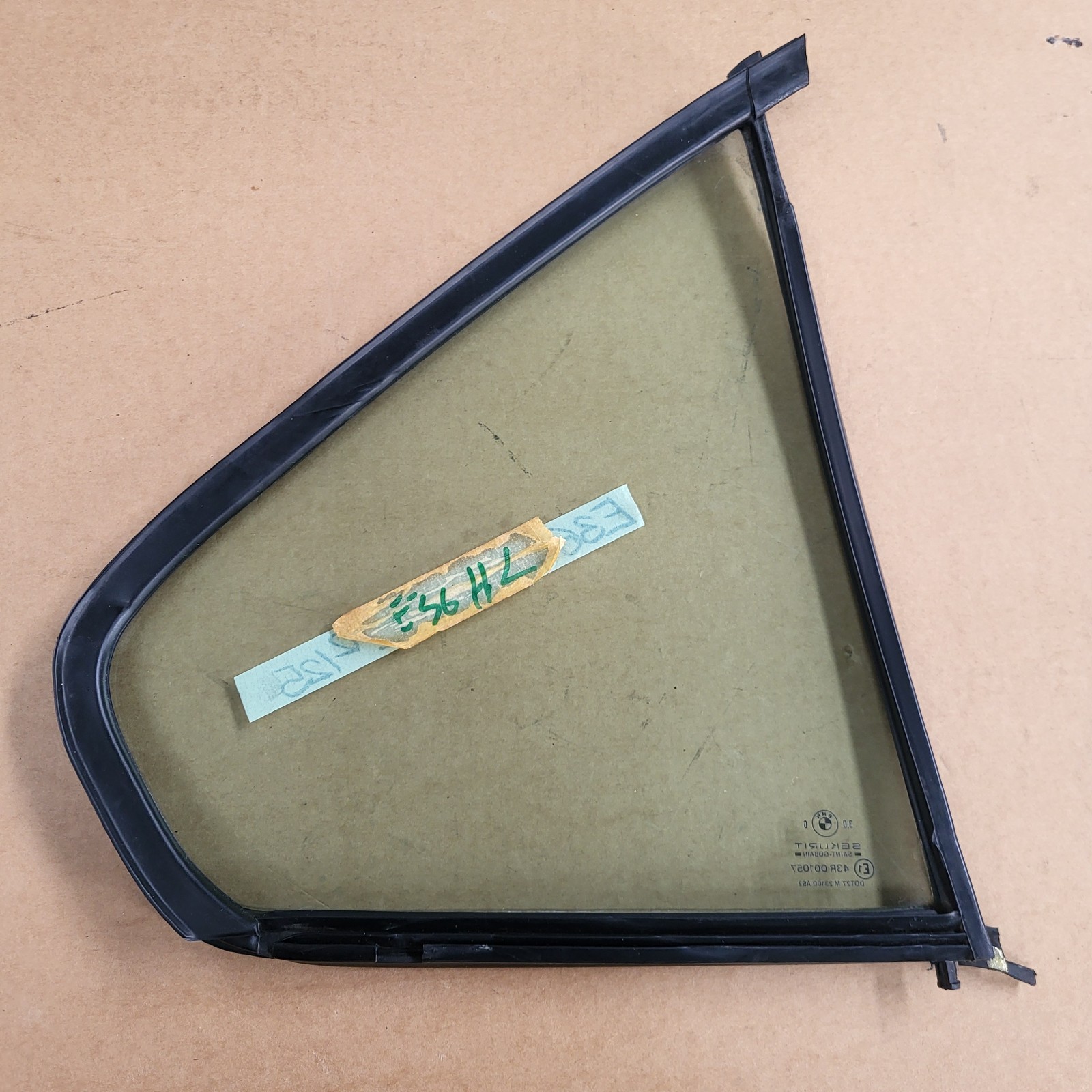 BMW E36 Limousine Seiten Scheibe Tür Fenster Glas HINTEN LINKS Fahrer Seite