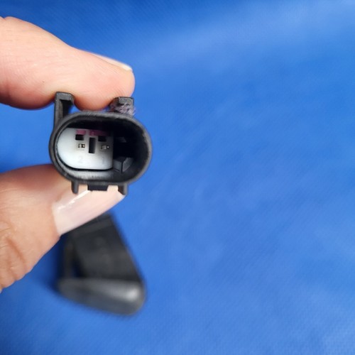 BMW E36 + Z3 Roadster + Coupe Spritzdüse heizbar 8376011 Wischwasser Düse