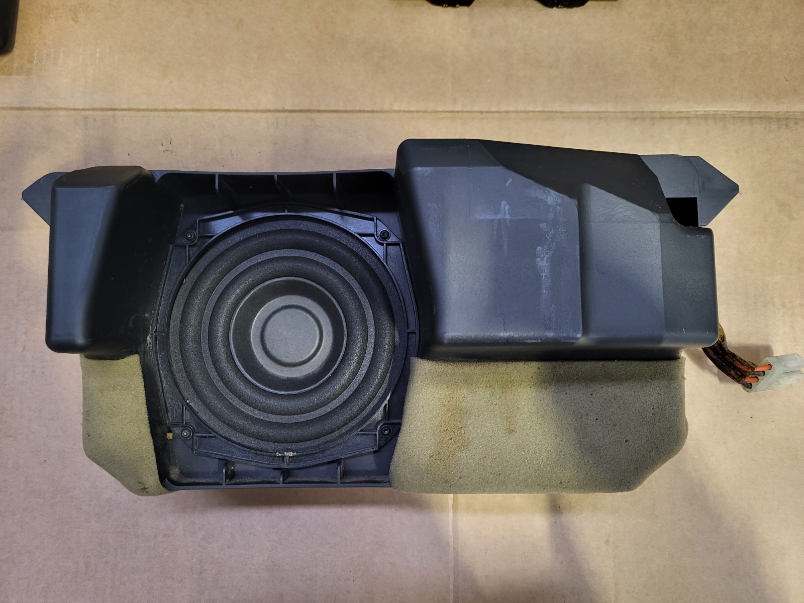 BMW Z3 Roadster Subwoofer Staufach Box Deckel Überrollbügel Set ABHOLUNG