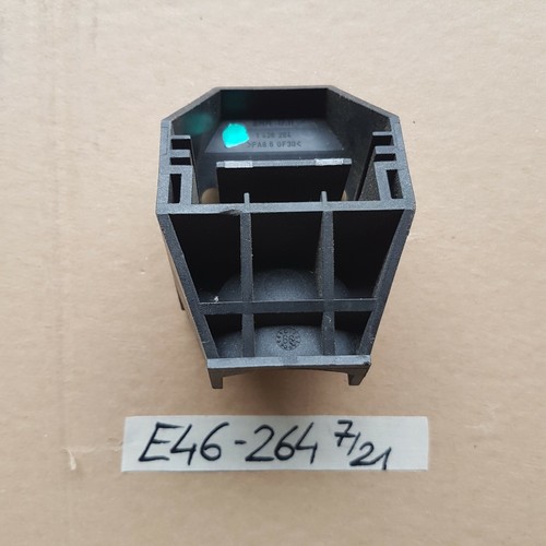 BMW E46 Kühlwasser Kühler Halter 1436264