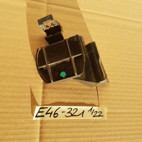 BMW E46 Aufnahme Stoßstange hinten Halter Heckschürze Seitenwand links 8195321