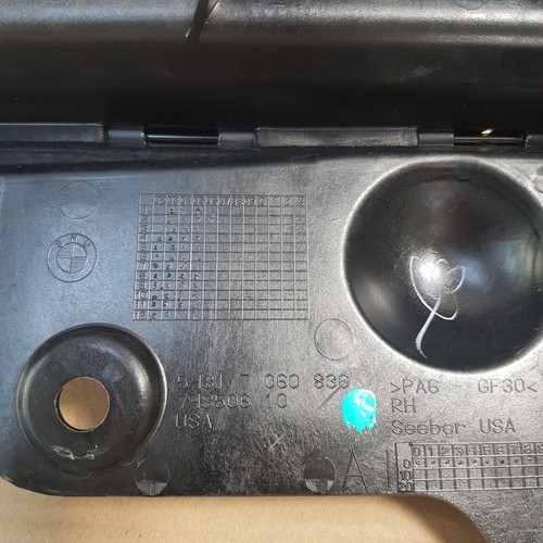 BMW Z4 E85 Aufnahme Verdeckkasten LINKS 7060835 Verdeck Klappe RECHTS 7060836