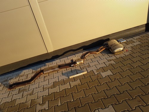 BMW Z4 E85 Auspuff 2,5 si Endschalldämpfer 7560513 für N52 Motor  ABHOLUNG