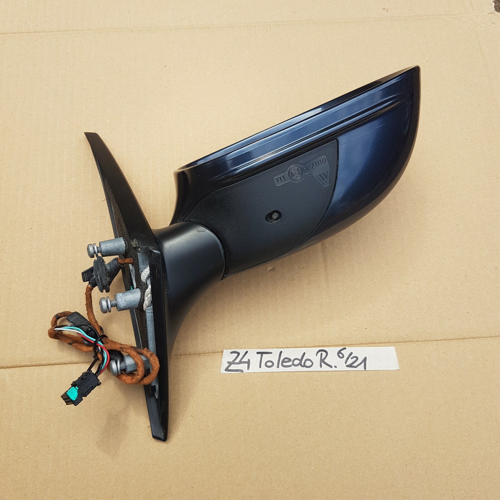 BMW  Z4 E85 E86 Seiten Außen Spiegel rechts ODER links Toledo blau Code 482