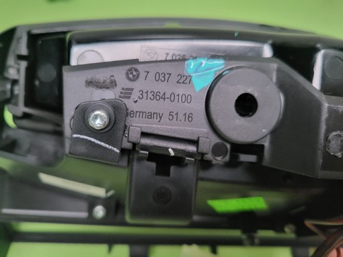 BMW Z4 Mittelkonsole Ablagefach Aschenbecher schwarz 7037227 Zigaretten Anzünder