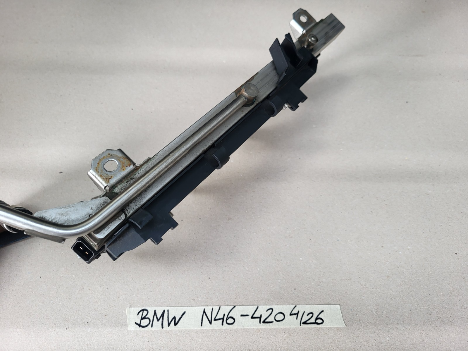 BMW Z4 E85 E90 E91 E87 X1 X3 Einspritz Leiste 7530420 Rohr + Ventile 150 PS N46 