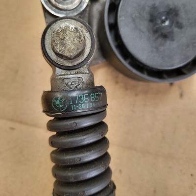 BMW E34 E39 E32 E38 E31 Riemenspanner 1736857 für M60 M62 M73 Motor + Spannrolle
