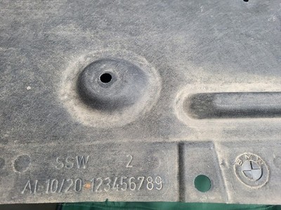 BMW E92 E93 Unterboden Verkleidung Abdeckung Unterfahrschutz 7065909 ABHOLUNG 